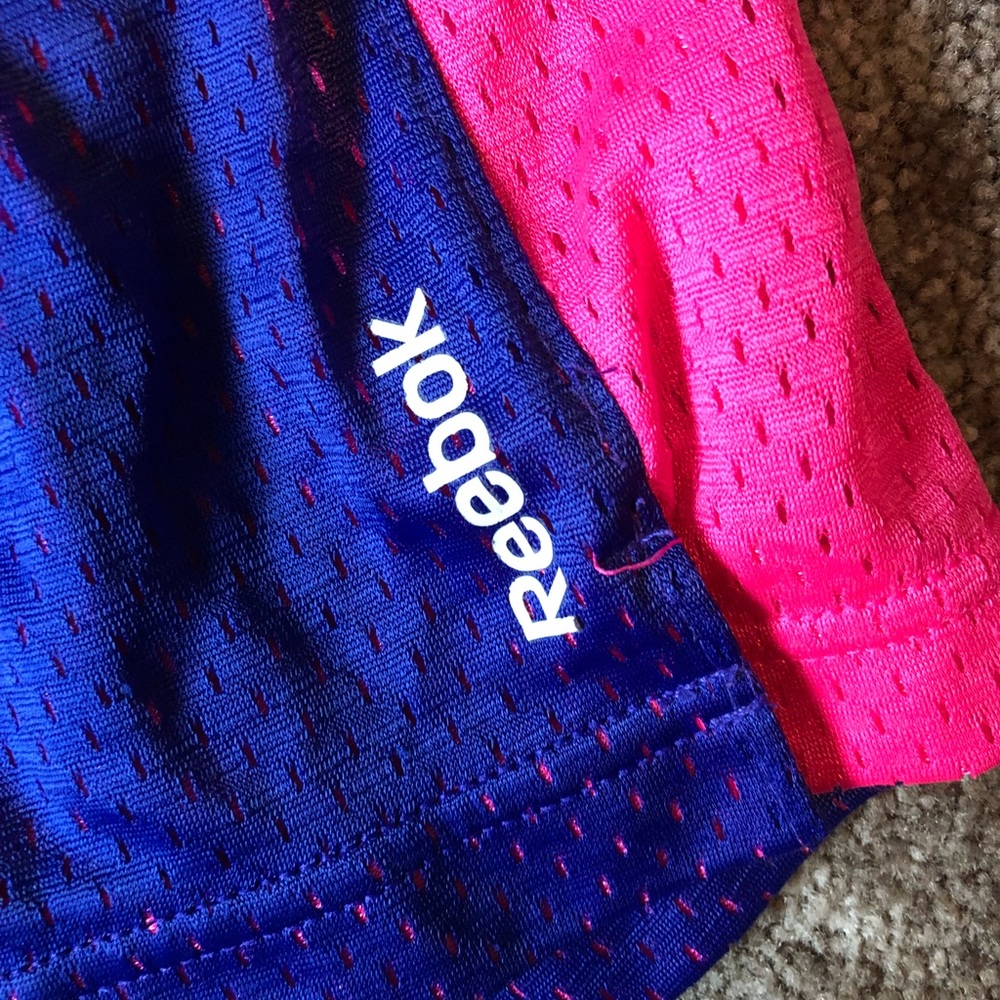 Shorts - Picture 2 of 3